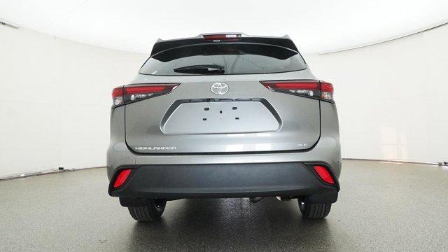 new 2025 Toyota Highlander car, priced at $46,293