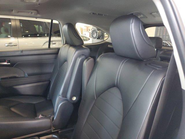 used 2023 Toyota Highlander car, priced at $36,995