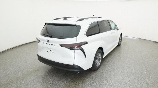 new 2025 Toyota Sienna car, priced at $46,969