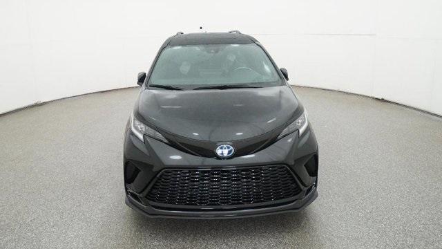 new 2025 Toyota Sienna car, priced at $51,703