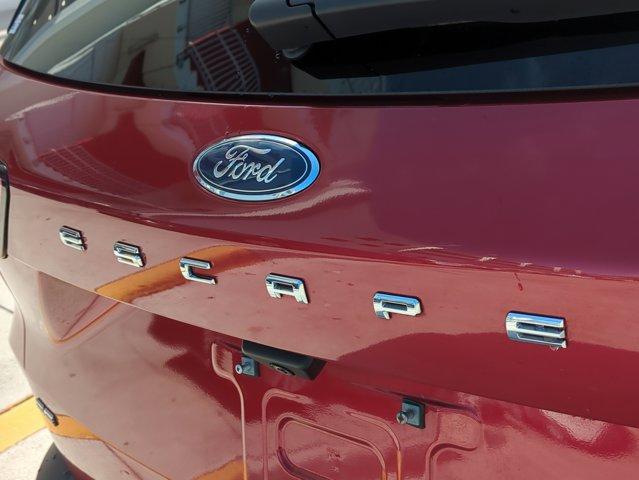 used 2022 Ford Escape car, priced at $18,995