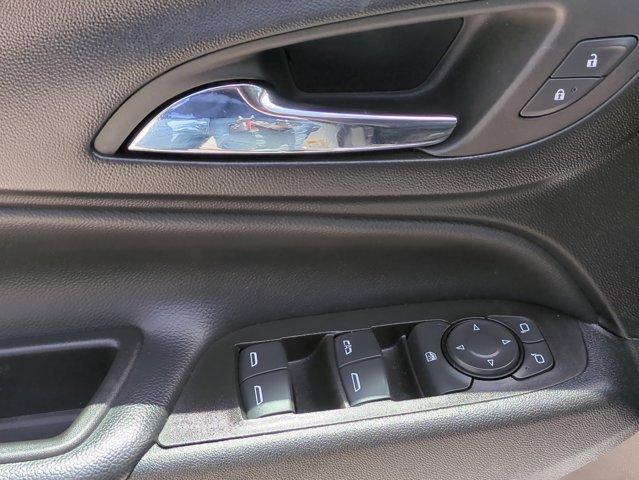 used 2022 Chevrolet Equinox car, priced at $18,995