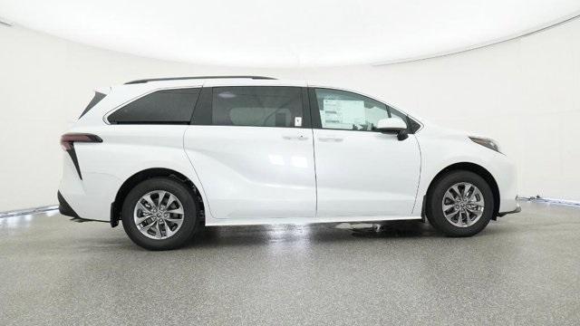 new 2025 Toyota Sienna car, priced at $47,269