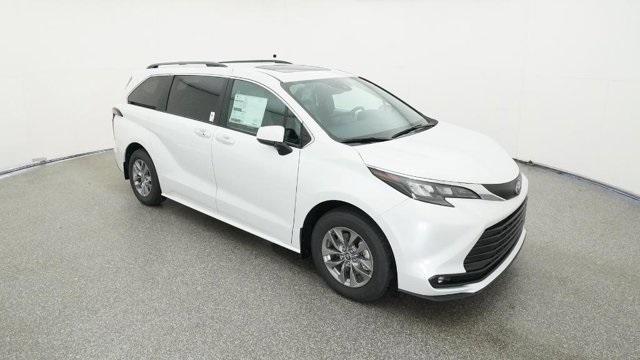 new 2025 Toyota Sienna car, priced at $47,269