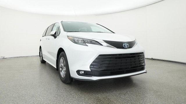 new 2025 Toyota Sienna car, priced at $47,269