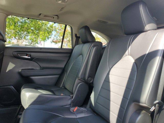 used 2022 Toyota Highlander car, priced at $31,995