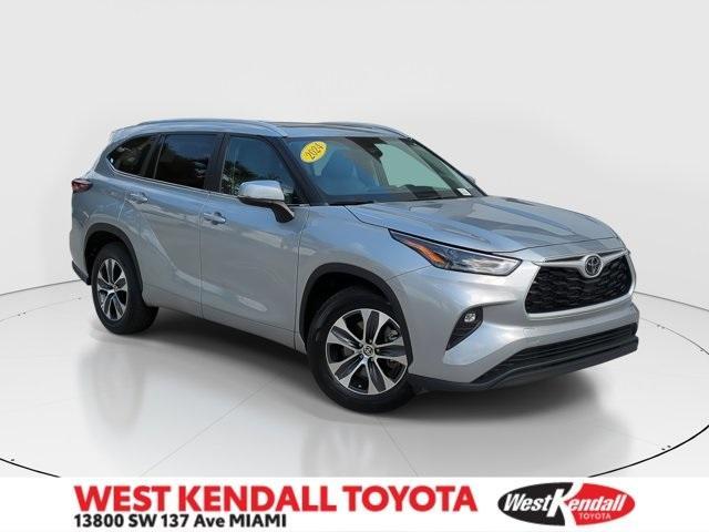 used 2024 Toyota Highlander car, priced at $42,991