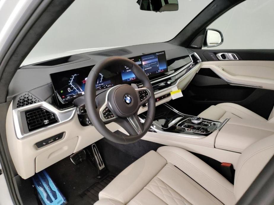 new 2024 BMW X7 car, priced at $98,295