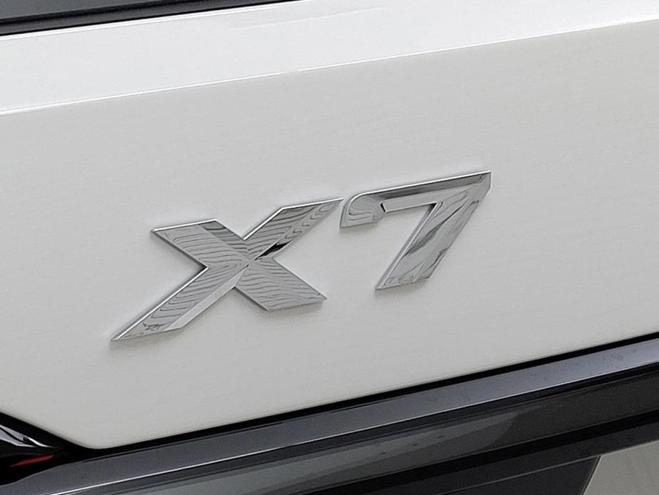 new 2024 BMW X7 car, priced at $98,295