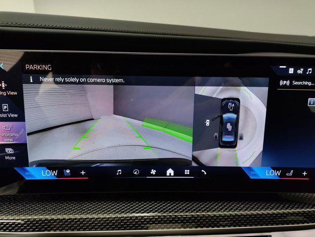 new 2025 BMW i7 car, priced at $129,255