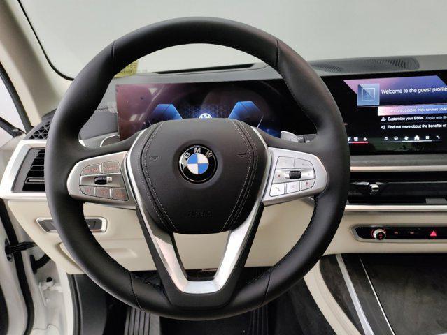 new 2025 BMW X7 car, priced at $90,025