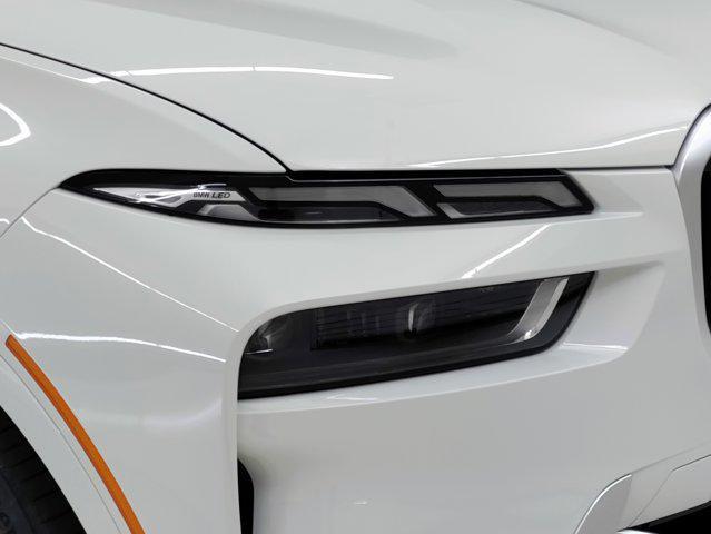 new 2026 BMW X7 car, priced at $91,315