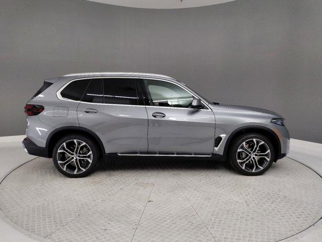 new 2024 BMW X5 car, priced at $77,095