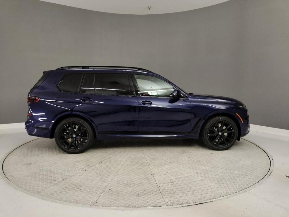 new 2024 BMW X7 car, priced at $100,245