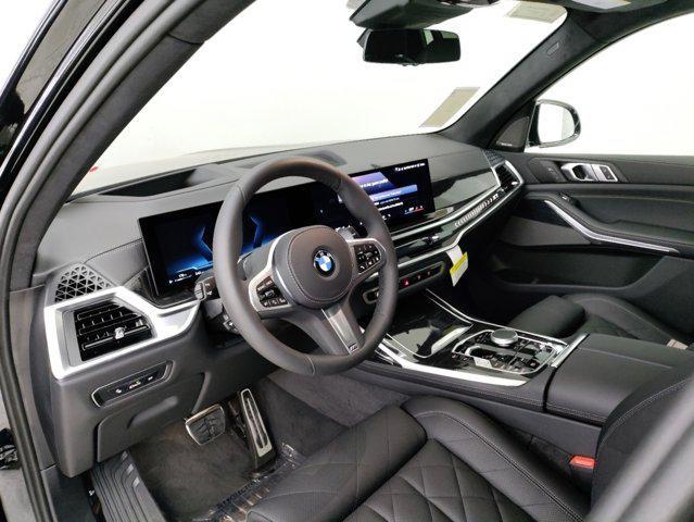 new 2025 BMW X7 car, priced at $94,450