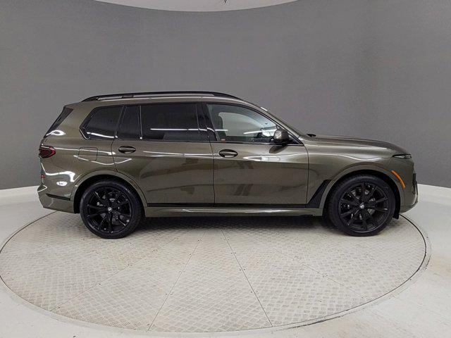 new 2025 BMW X7 car, priced at $92,675