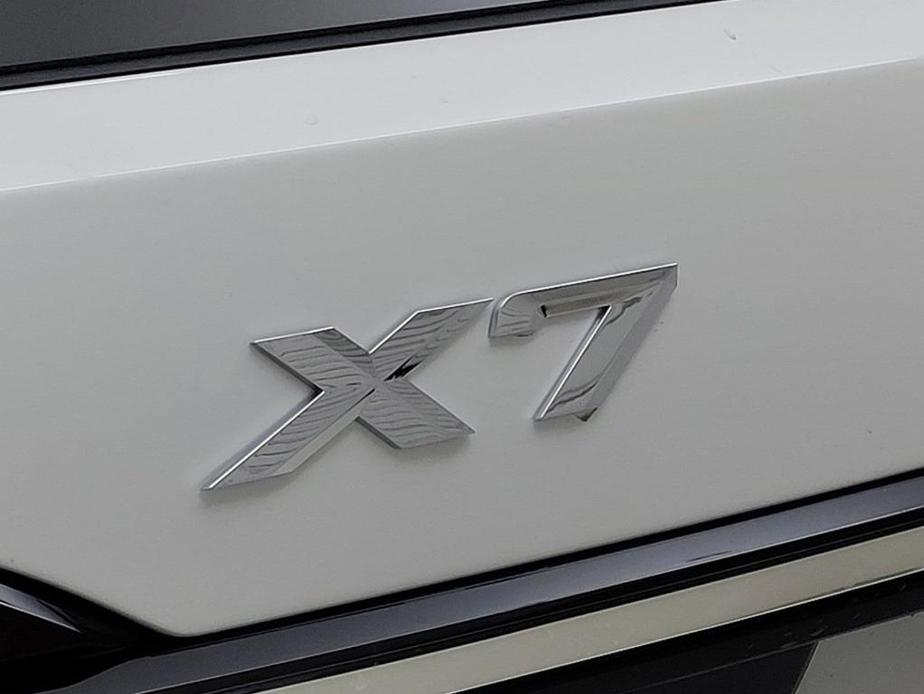 new 2024 BMW X7 car, priced at $88,615