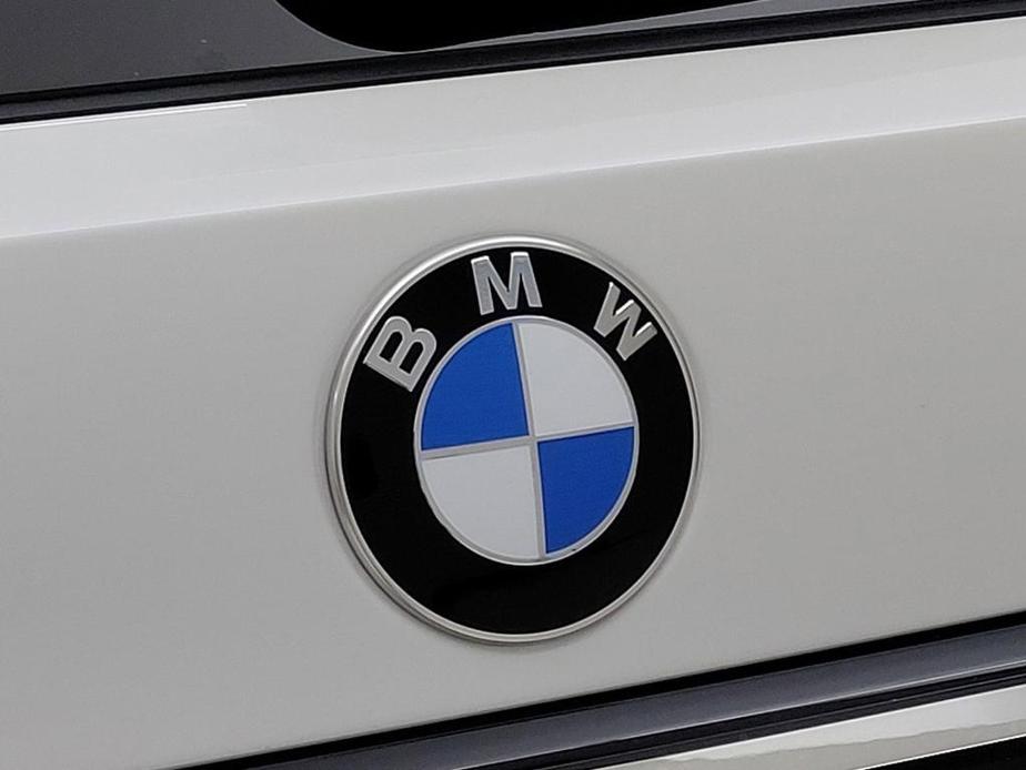 new 2024 BMW X7 car, priced at $88,615