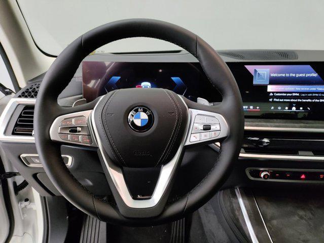 new 2025 BMW X7 car, priced at $92,075