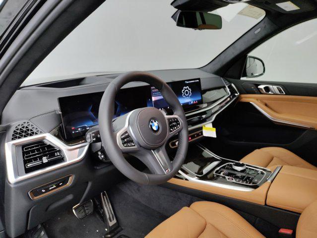 new 2025 BMW X7 car, priced at $92,625