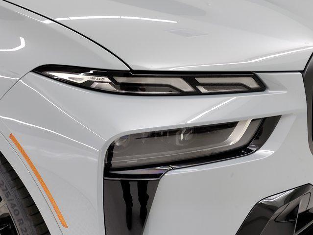new 2026 BMW X7 car, priced at $94,365