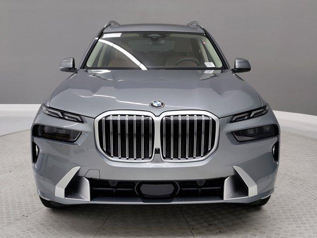 new 2026 BMW X7 car, priced at $90,565