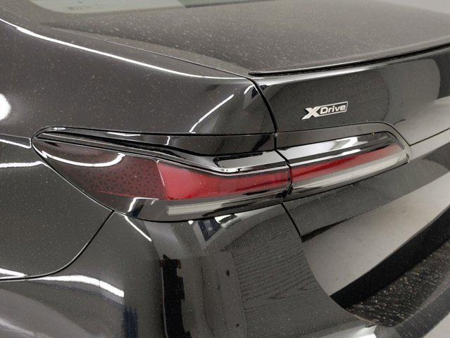 new 2025 BMW 760 car, priced at $134,205