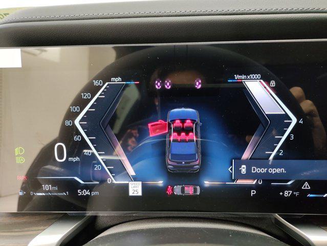 new 2025 BMW 760 car, priced at $134,205