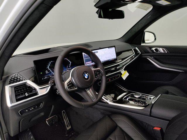 new 2025 BMW X7 car, priced at $92,900