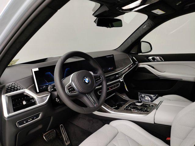 new 2026 BMW X7 car, priced at $98,625