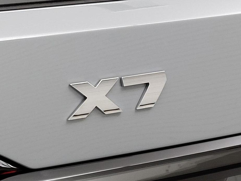 new 2025 BMW X7 car, priced at $124,325