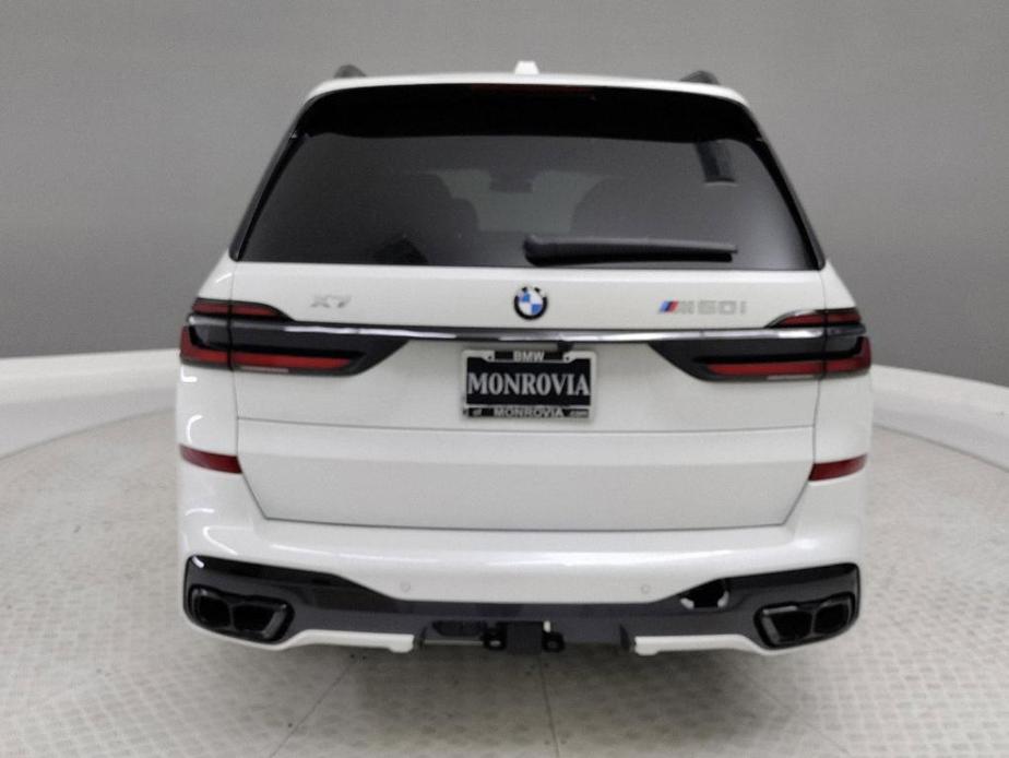 new 2025 BMW X7 car, priced at $120,275