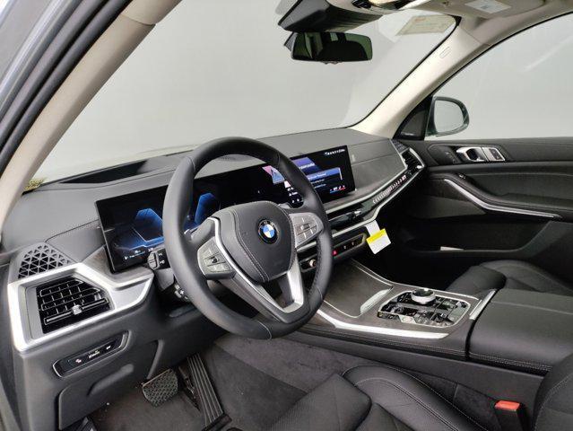 new 2025 BMW X7 car, priced at $90,625