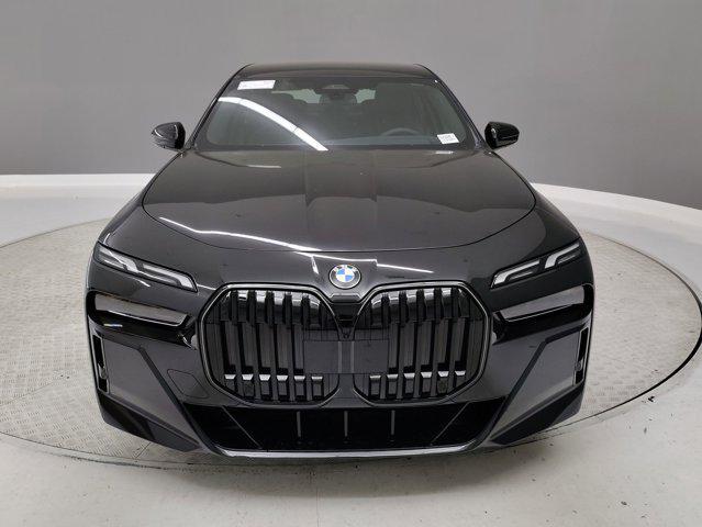 new 2025 BMW 760 car, priced at $133,285