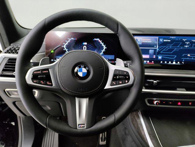 new 2025 BMW X7 car, priced at $93,225