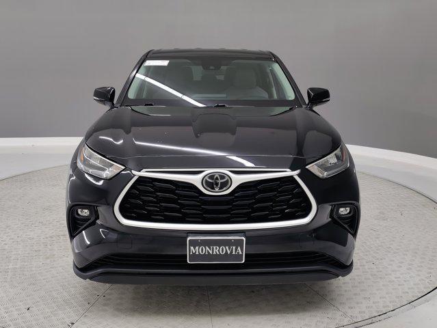 used 2020 Toyota Highlander car, priced at $26,888