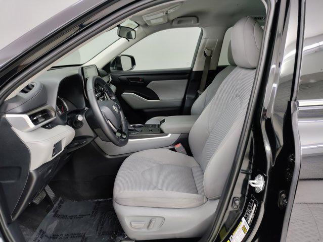 used 2020 Toyota Highlander car, priced at $26,888