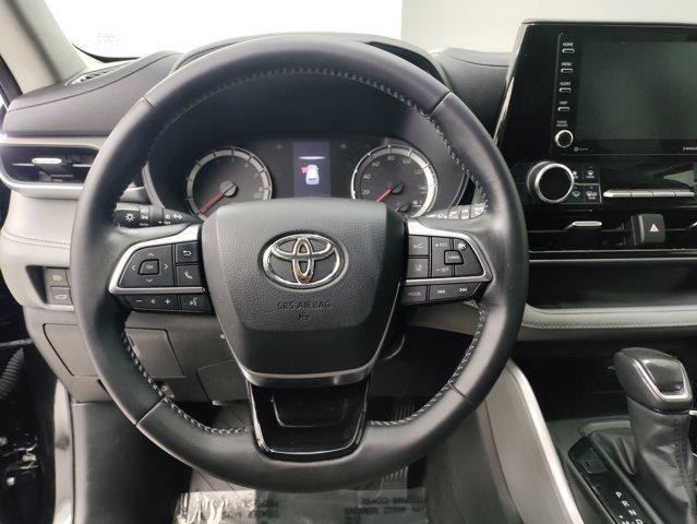 used 2020 Toyota Highlander car, priced at $26,888