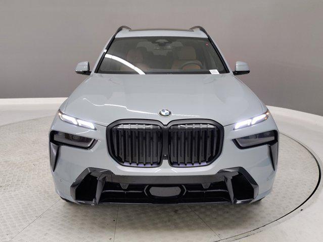 new 2025 BMW X7 car, priced at $95,305