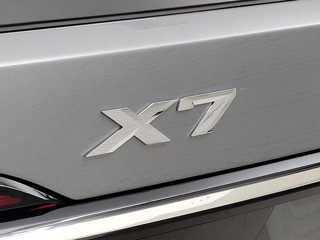 new 2026 BMW X7 car, priced at $89,065