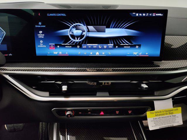 new 2026 BMW X7 car, priced at $117,965