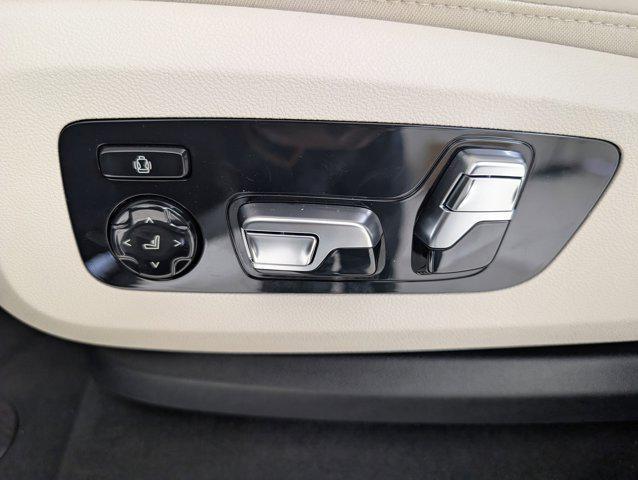 new 2026 BMW X7 car, priced at $121,575