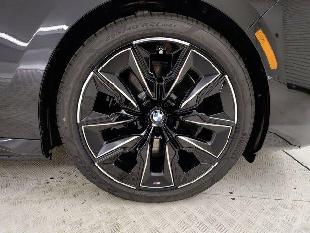 new 2025 BMW i7 car, priced at $119,405