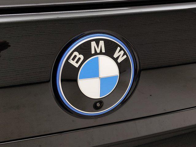 new 2025 BMW i7 car, priced at $114,825
