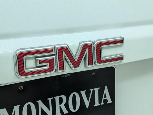 used 2016 GMC Yukon XL car, priced at $18,999