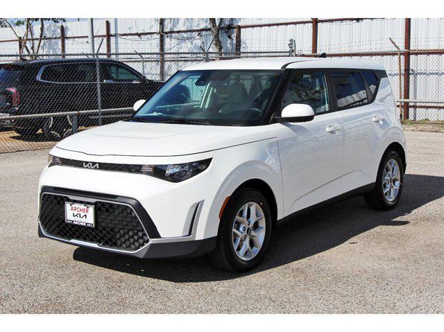 new 2025 Kia Soul car, priced at $22,510