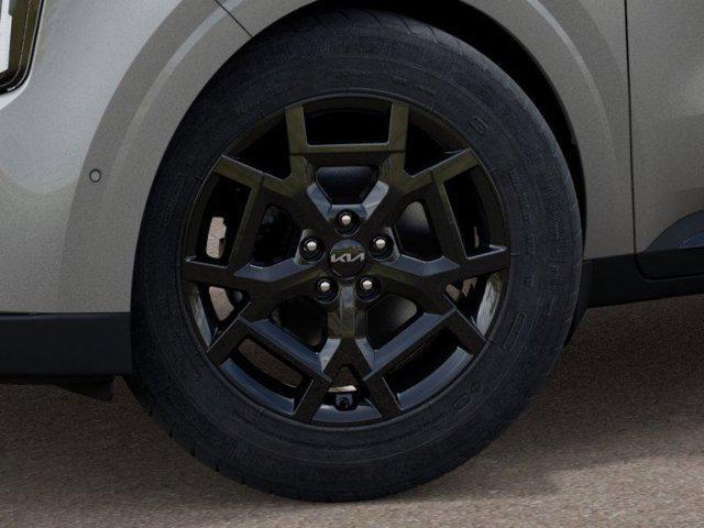 new 2025 Kia Carnival Hybrid car, priced at $51,500