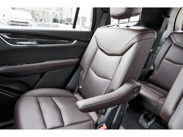 used 2022 Cadillac XT6 car, priced at $34,988