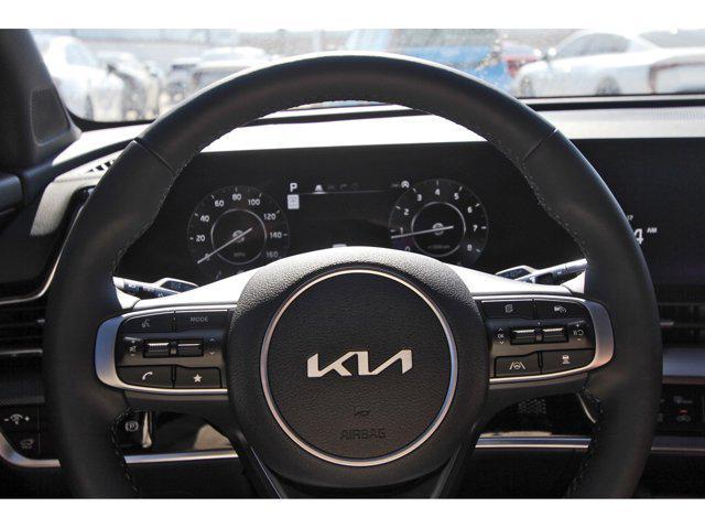 new 2025 Kia Sportage car, priced at $35,625