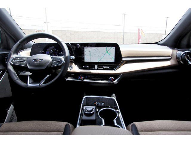 used 2025 Chevrolet Equinox car